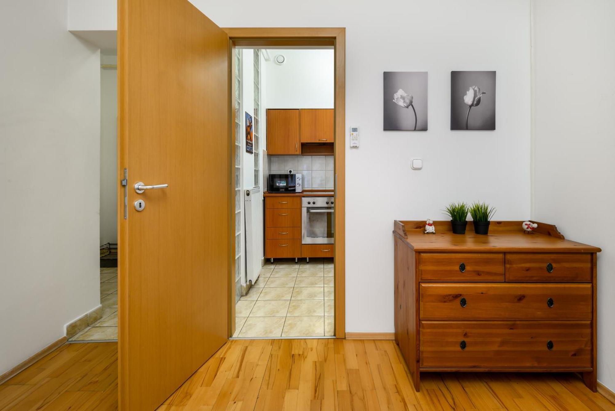 Basilica Apartment In Heart Of City بودابست المظهر الخارجي الصورة